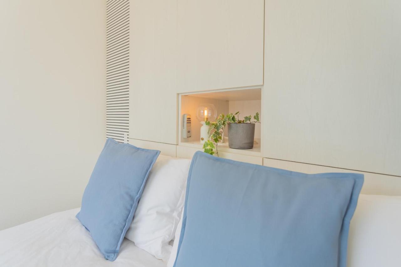 Blue Bliss Apartment By Rent All Como Colonno Экстерьер фото